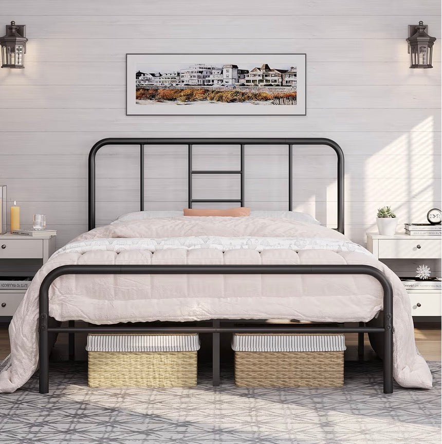 Yaheetech Black Metal Double Bed 4ft6 Iron Bed Frame with Curved Headboard, Under Bed Storage Space, for Adults/Teenagers, Suit for 135x190cm Mattress, Easy Assembly